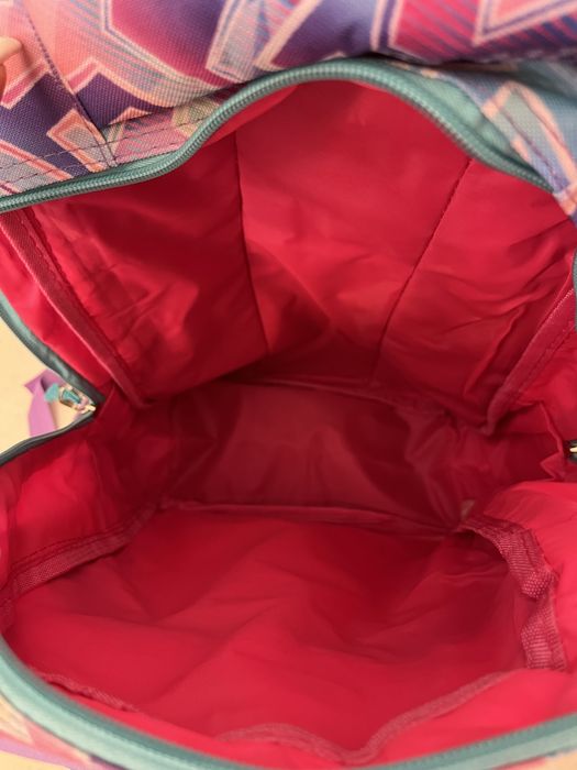 Ученическа раниц + чанта за храна / безплатна доставка/