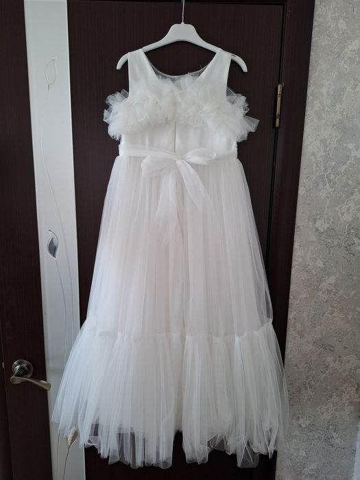 Продам красивое платье