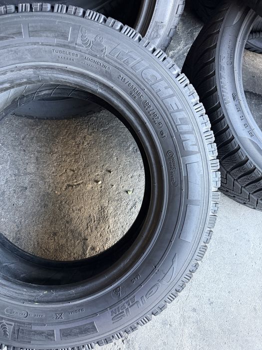 2 anvelope iarna 215/65/16 C , Michelin , DOT 2024 , 6.5-7 mm !