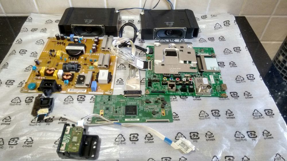 Placă de bază/alimentare/T-con/bare Led LG 49UH603V 4K Smart