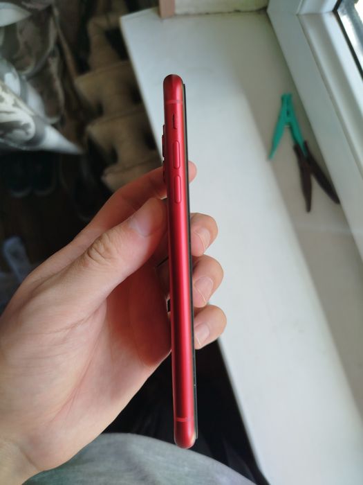 Iphone 11  faqat obmenga