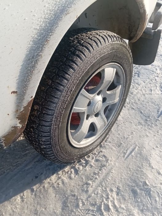 Продам ниву 2121 бронто