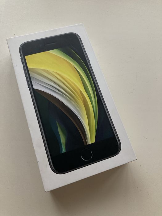 Iphone se 2020 64gb 74акб