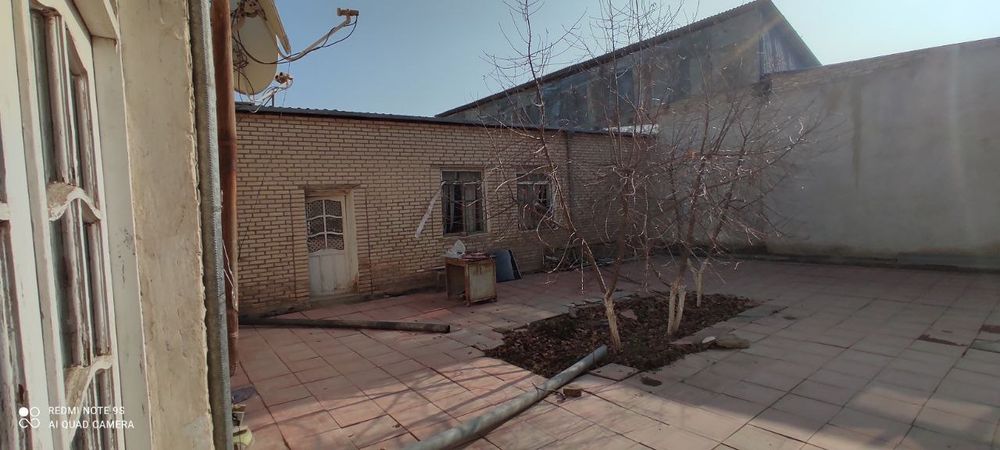 Бухара. Срочно продаётся участок 5 сутук.