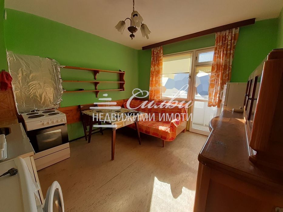 Дава се под наем Двустаен апартамент в Шумен, Добруджански - 50 кв.м за 204 € - Снимка #3