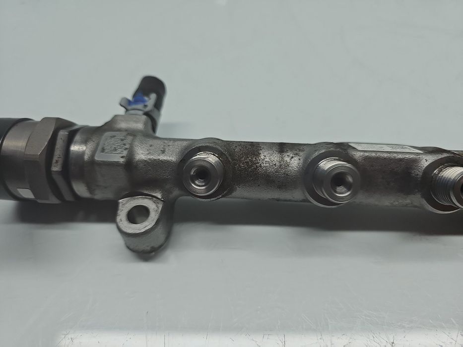 Rampa injectoare Volkswagen Golf 7 (5G) [Fabr 2014-prezent] 04L089B 1.
