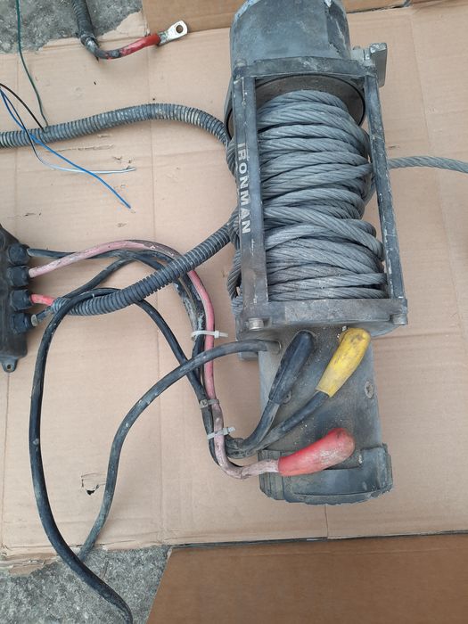 Troliu auto Ironman 4x4