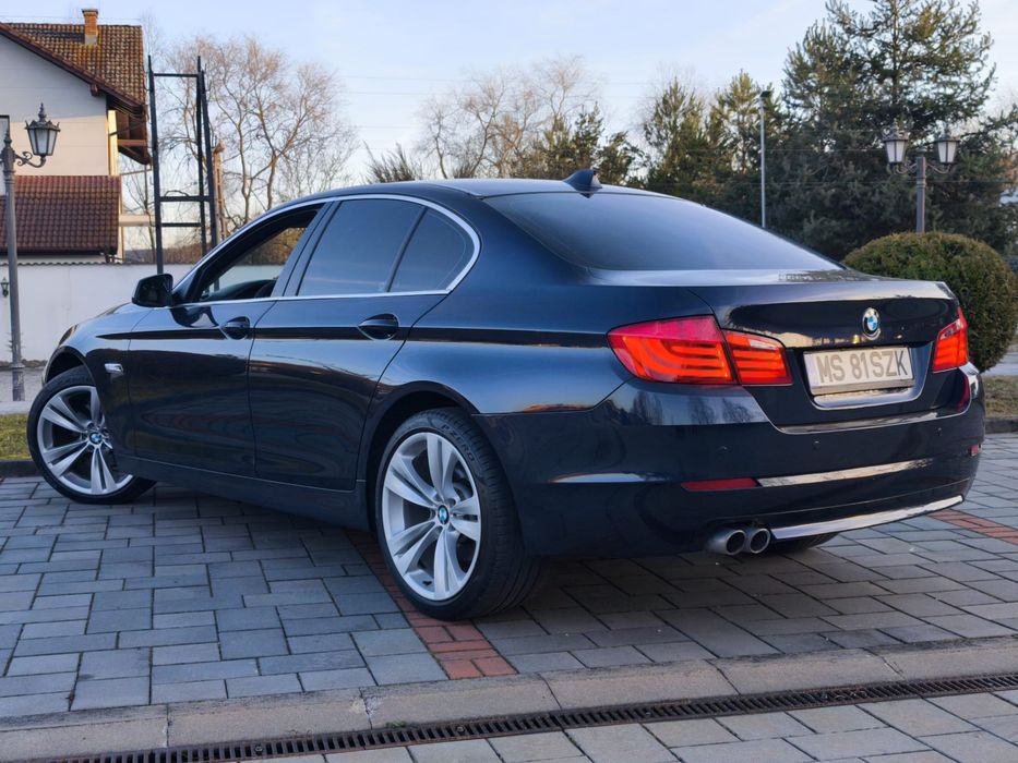 * BMW 520d 184cP AUTOMAT * Interior Crem * Navi * AngelEyes * Xenon *