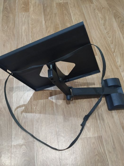 Продам кронштейн