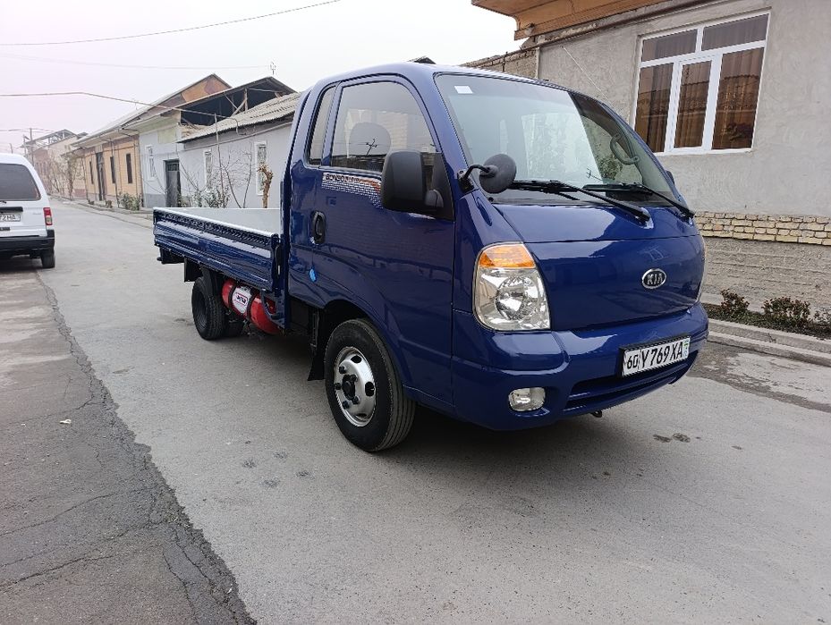 KIA bongo sotiladi 1200 kg