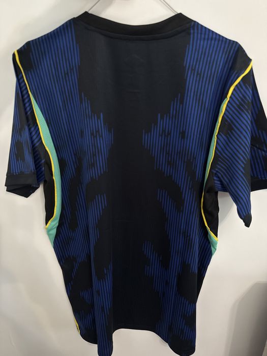 Tricou Brazilia away cupa mondiala(simplu la 125)(cu jucator la 150)
