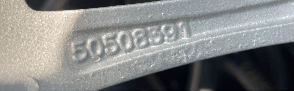 Set jante aliaj R16 Alfa Romeo Fiat 5x98 cu anvelope de vara