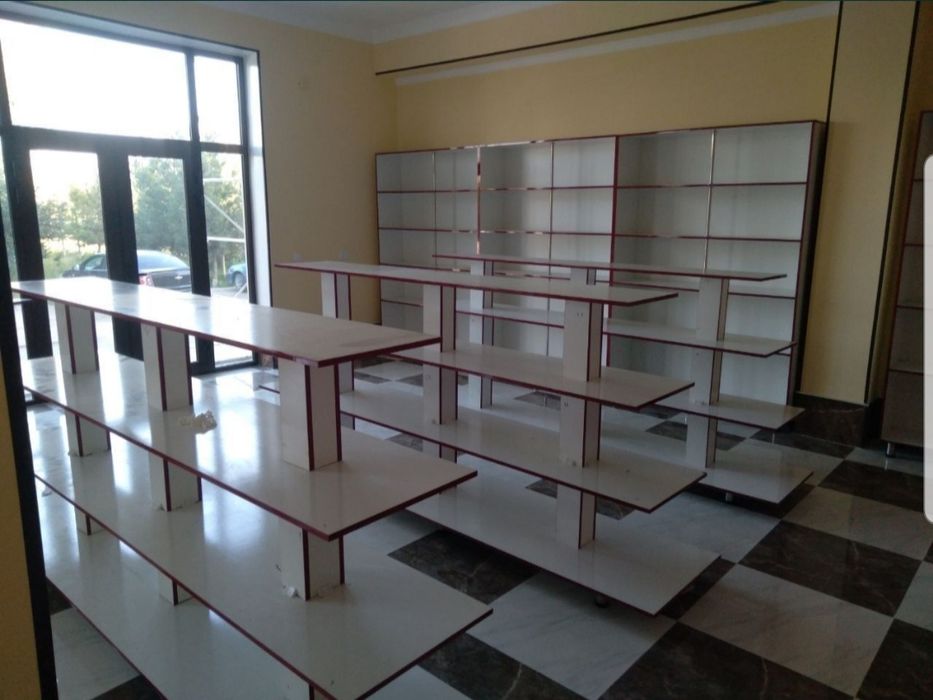 Витрина полкалар