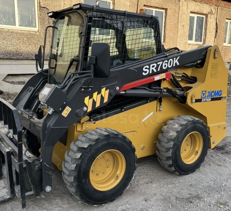 Минипогрузчик Бобкат мультик XCMG 760