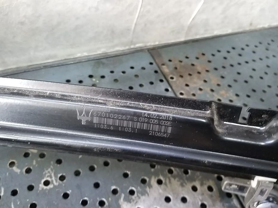 Macara geam electric dreapta fata maserati ghibli m157 670102267