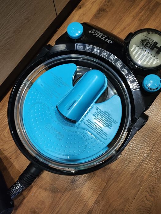 Продам пылесос срочно