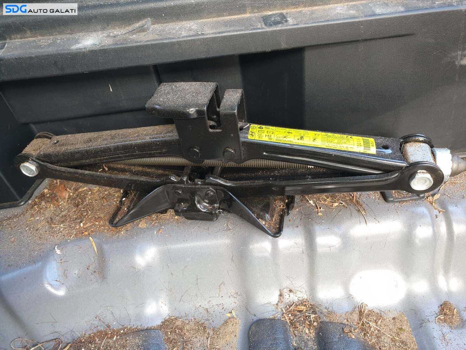 Cric Hyundai ix35 2009 - 2015 [Q1527]