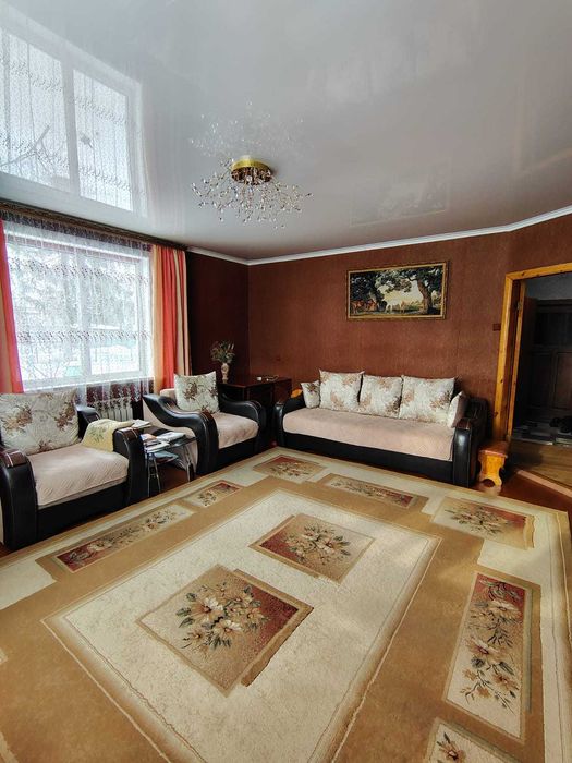 Продам 4 комнатный дом из бруса,  Петерфельд.