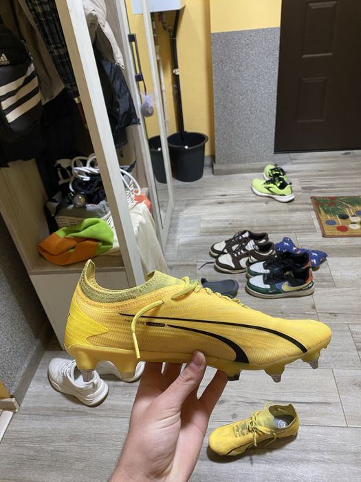 Ghete de fotbal Puma MxSG
