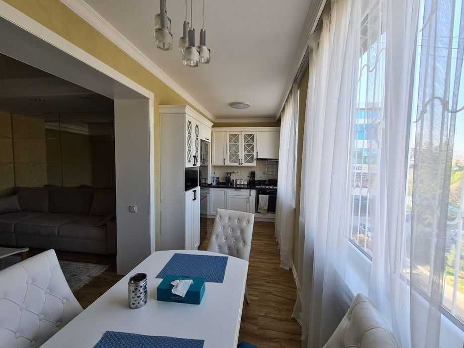 Сдам 3ком/8/9 после ремонта возле метро Минор