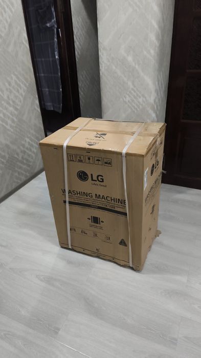 Стиральная машинка LG F2J3NS2W  7кг