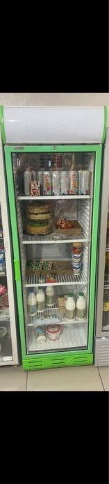 Ветринный холодильник