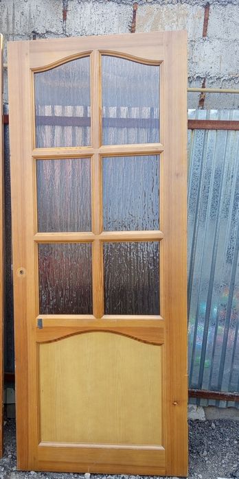 Продам двери б/у