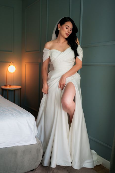 Rochie mireasa marimea S-M