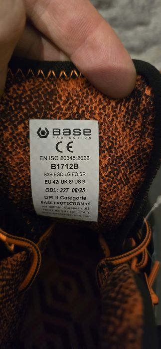 Base ,Strauss engelbert