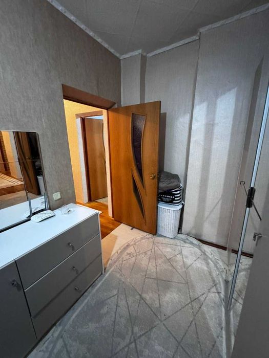 Продаю 3-ком КВ в р-н КЖБИ .