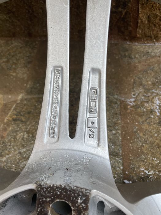 Алуминиеви Джанти 20 цола за Тойота със зимни гуми