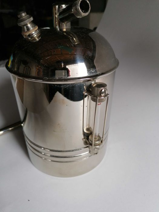 Aparat pentru tratarea bronsitei