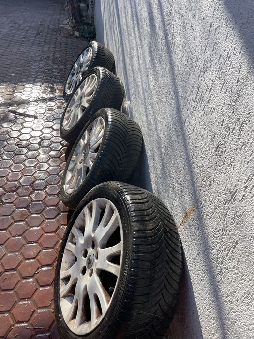 Anvelope 225x45x17 4 buc All Season plus jante aluminiu