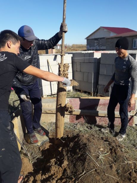 Құдық қазамын. Бурение скважин.