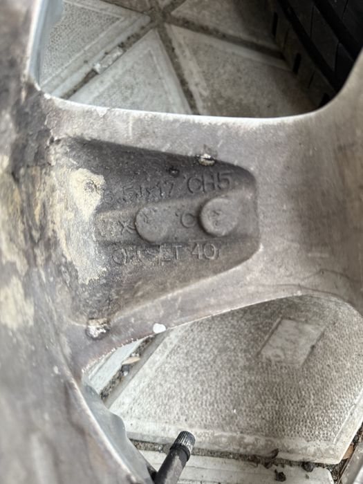 Jante Aliaj 5x114,3  nissan Cauciucuri 215 / 60 / 17