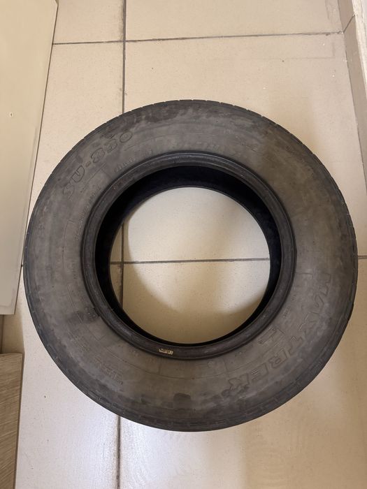 Продам 2 шины от колес для машины !!!