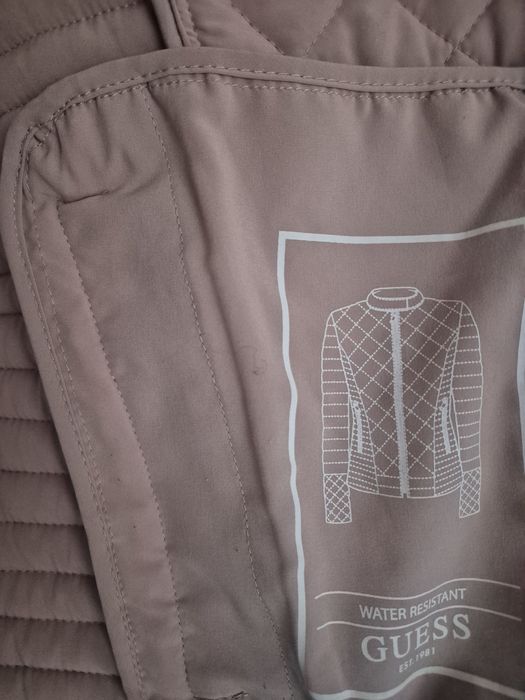 Яке Guess пролет есен