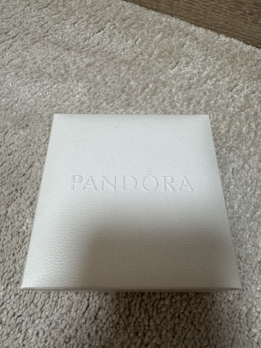 Грина пеперуда Pandora