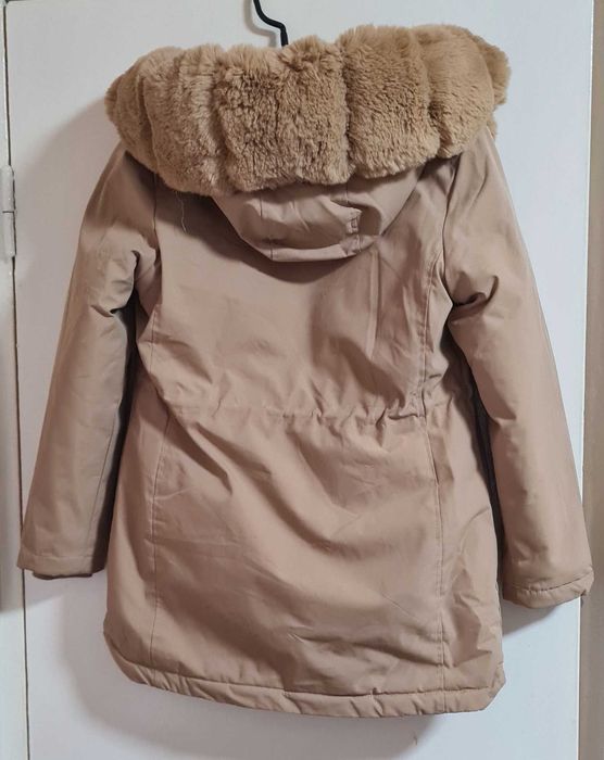 Geacă parka bej pentru fete