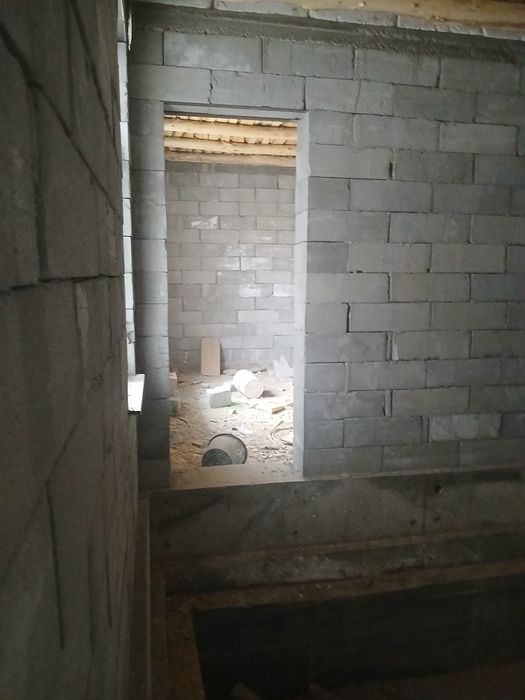 Уй сотилади Янгиер шахар б секторда