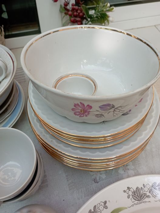 Тарелки,чашки,пиалы