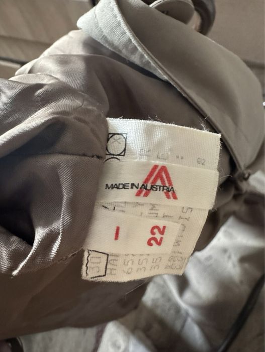 Продам тренч женский