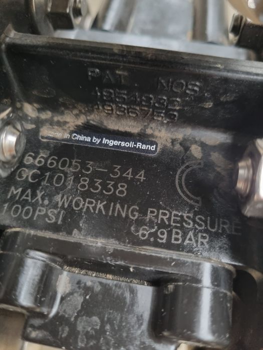 Pompa cu diafragma de aer Aro ingersoll-Rand 666053-344 1/2