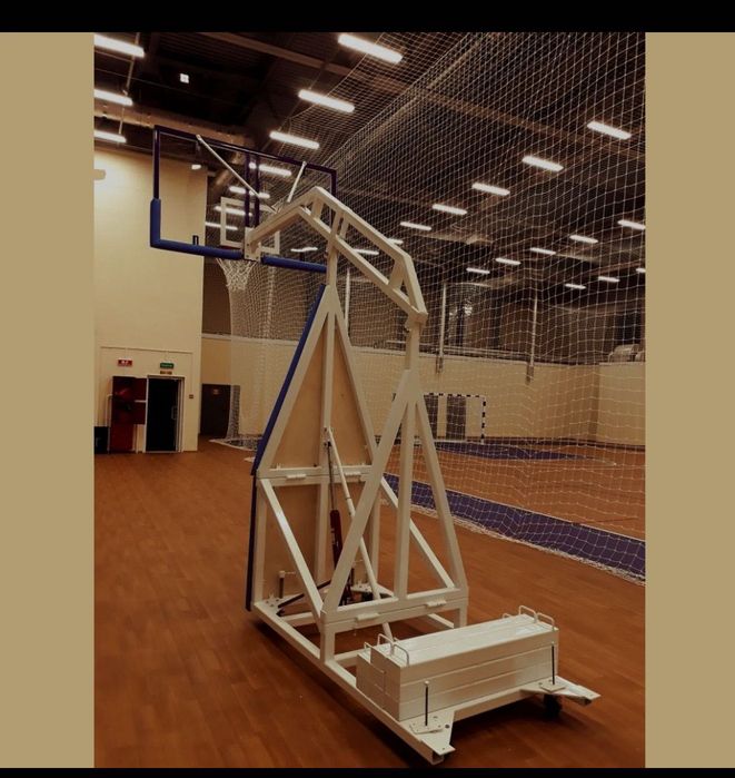 Баскетбольная стойка