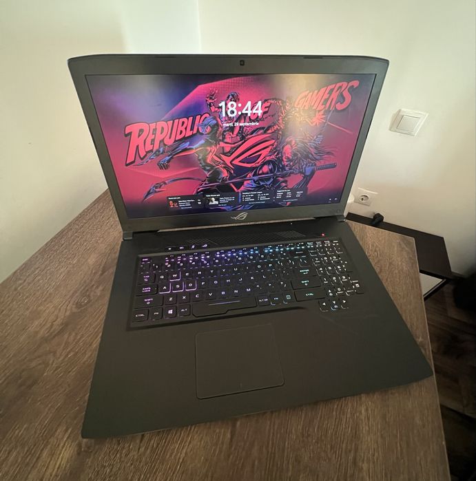 Laptop Gaming ASUS ROG Strix GL703GE | i7-8750H | GTX 1050 Ti | 16GB RAM | 1TB SSD