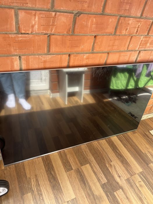 Продается телевизор samsung QLed на запчасти