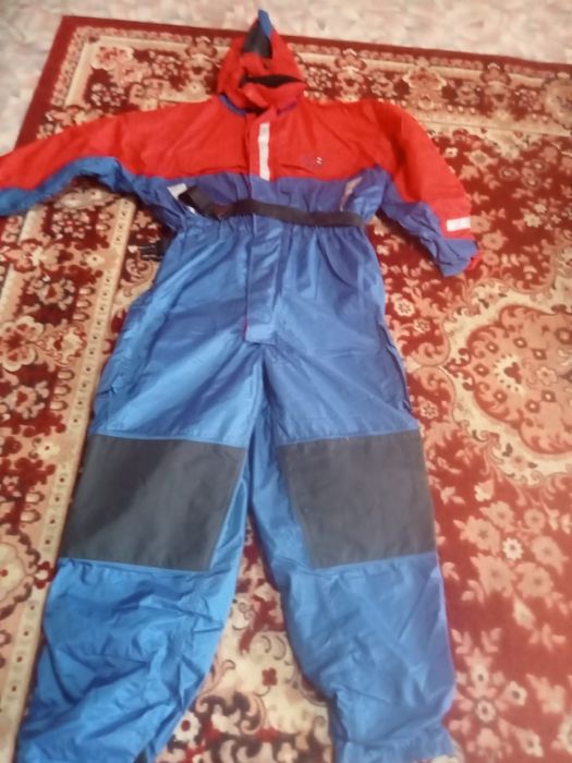 Лыжный костюм новый