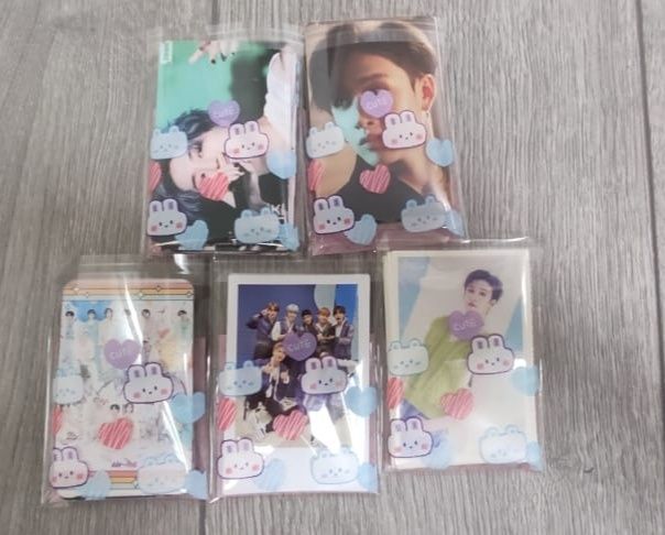 Продам бокс с Stray kids