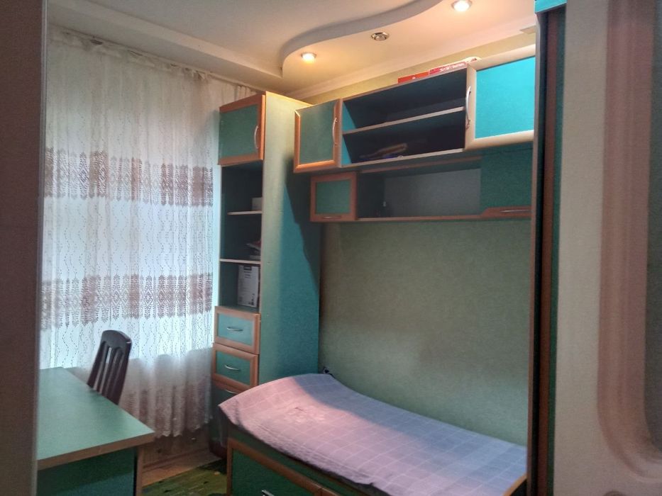 Срочно продам 3/1/4 кирпич Асалобод 2