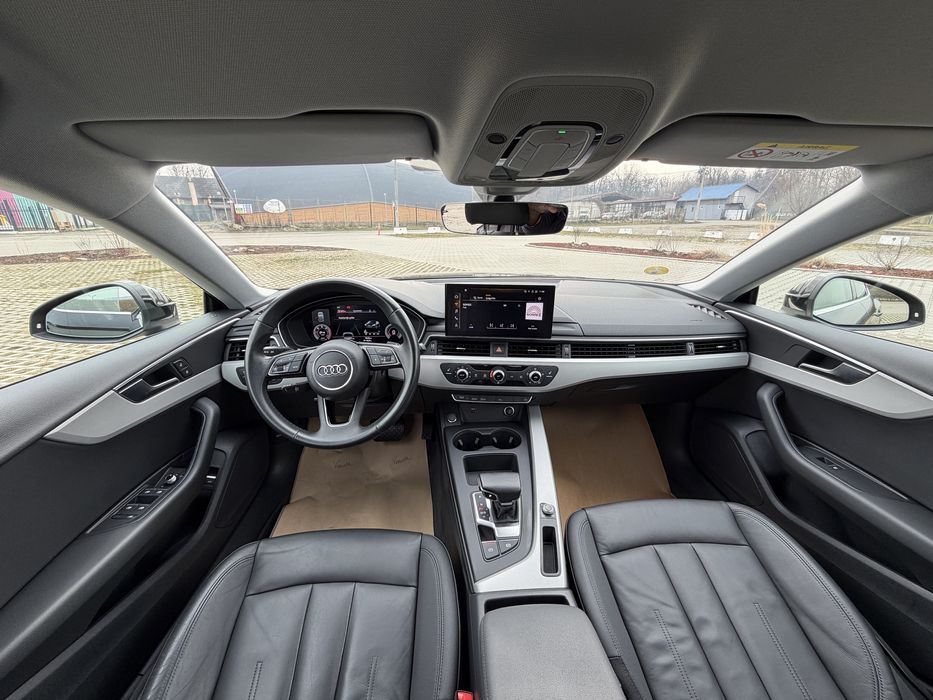 Vind audi a5 2.0 tdi hibrid an 2021 stare impecabila